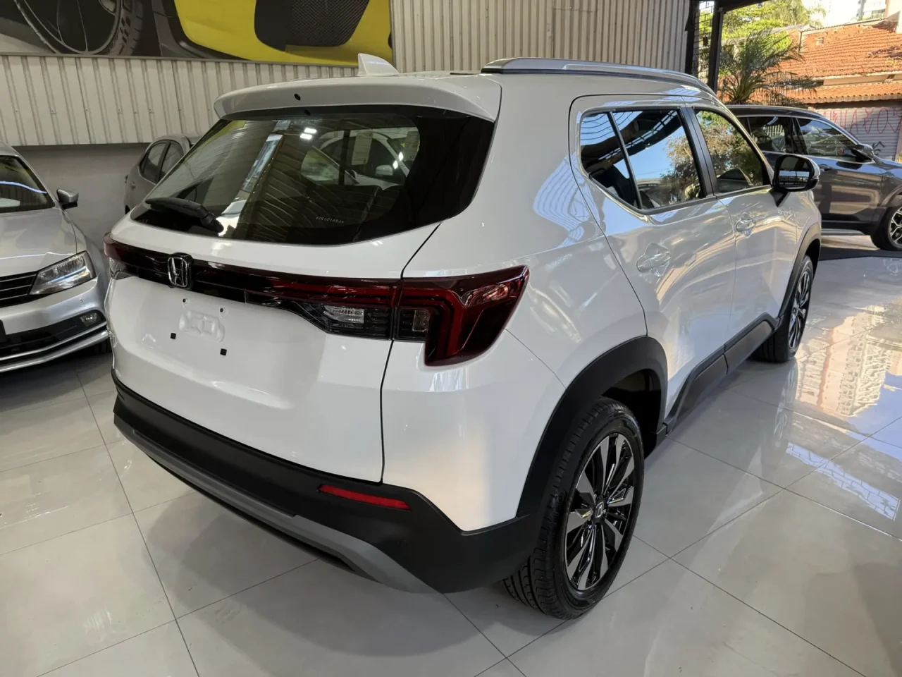 Honda WR-V dispara 7.355% e supera Kardian e Peugeot 2008 nas vendas de novembro