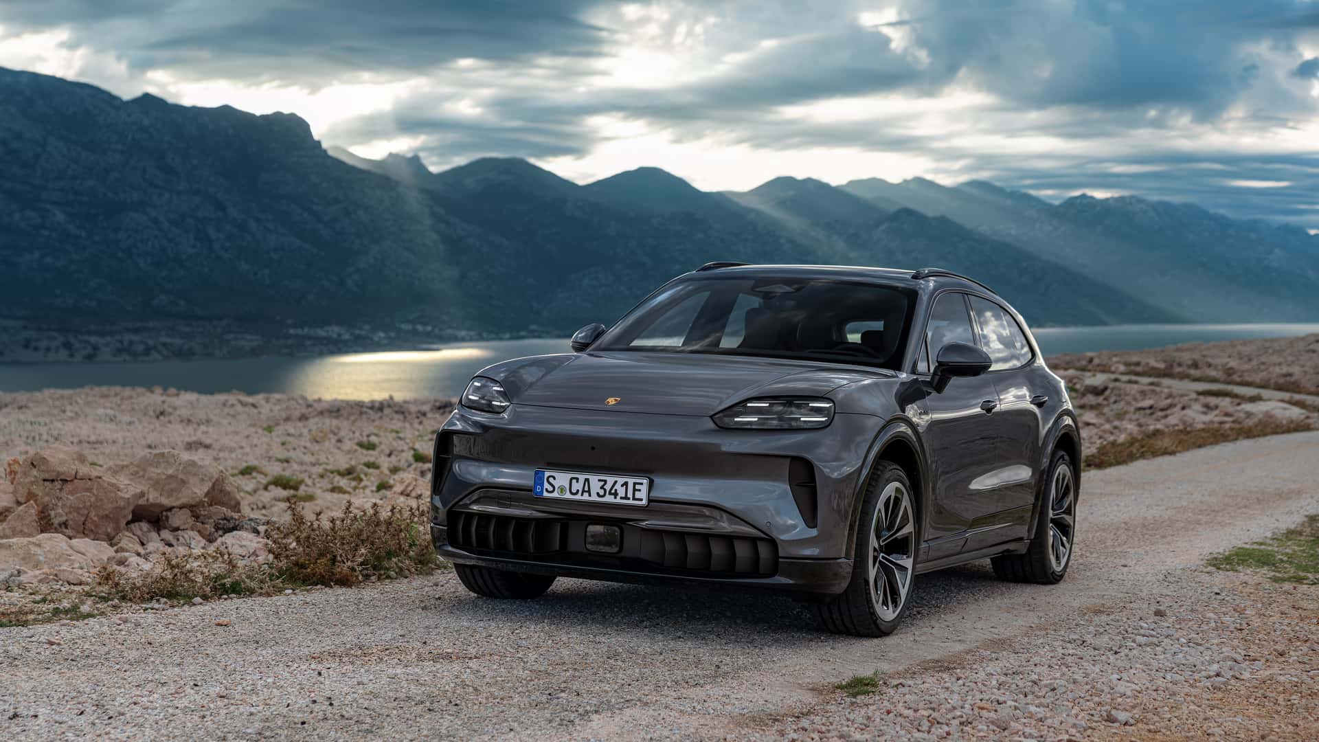 Porsche planeja fechar 30% das concessionárias na China para cortar custos