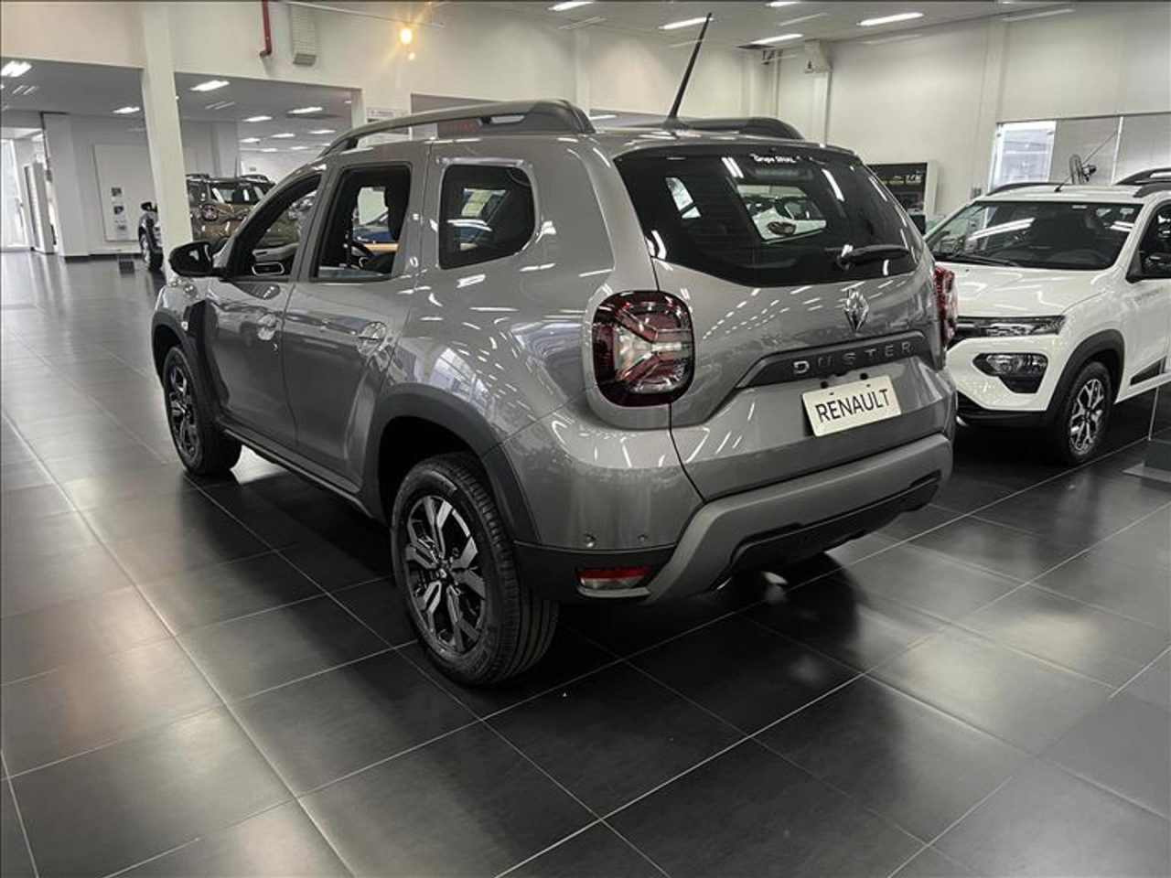Renault baixa preço do Duster Iconic Plus 1.3 Turbo 2026 em R$ 35 mil para PcD
