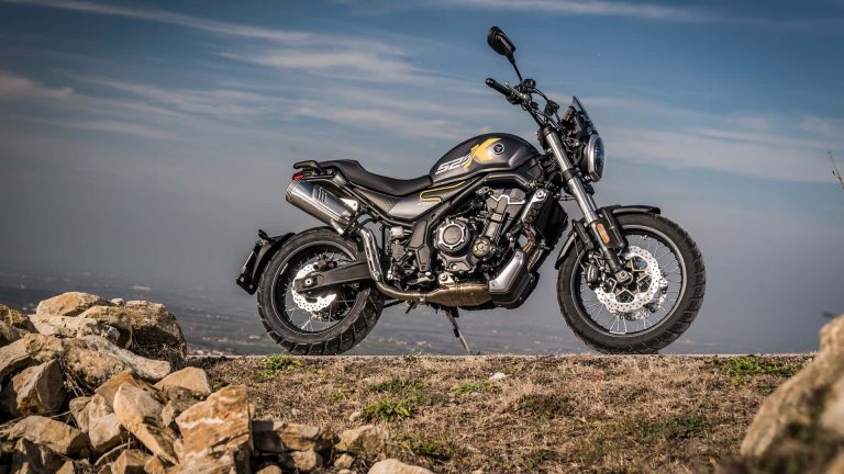 Voge desembarca no Brasil em 2026 com motos premium chinesas