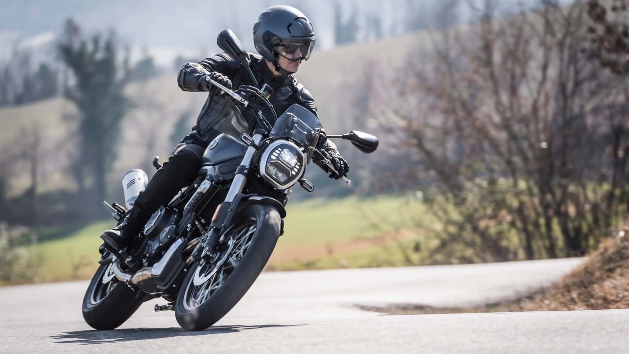 Voge desembarca no Brasil em 2026 com motos premium chinesas