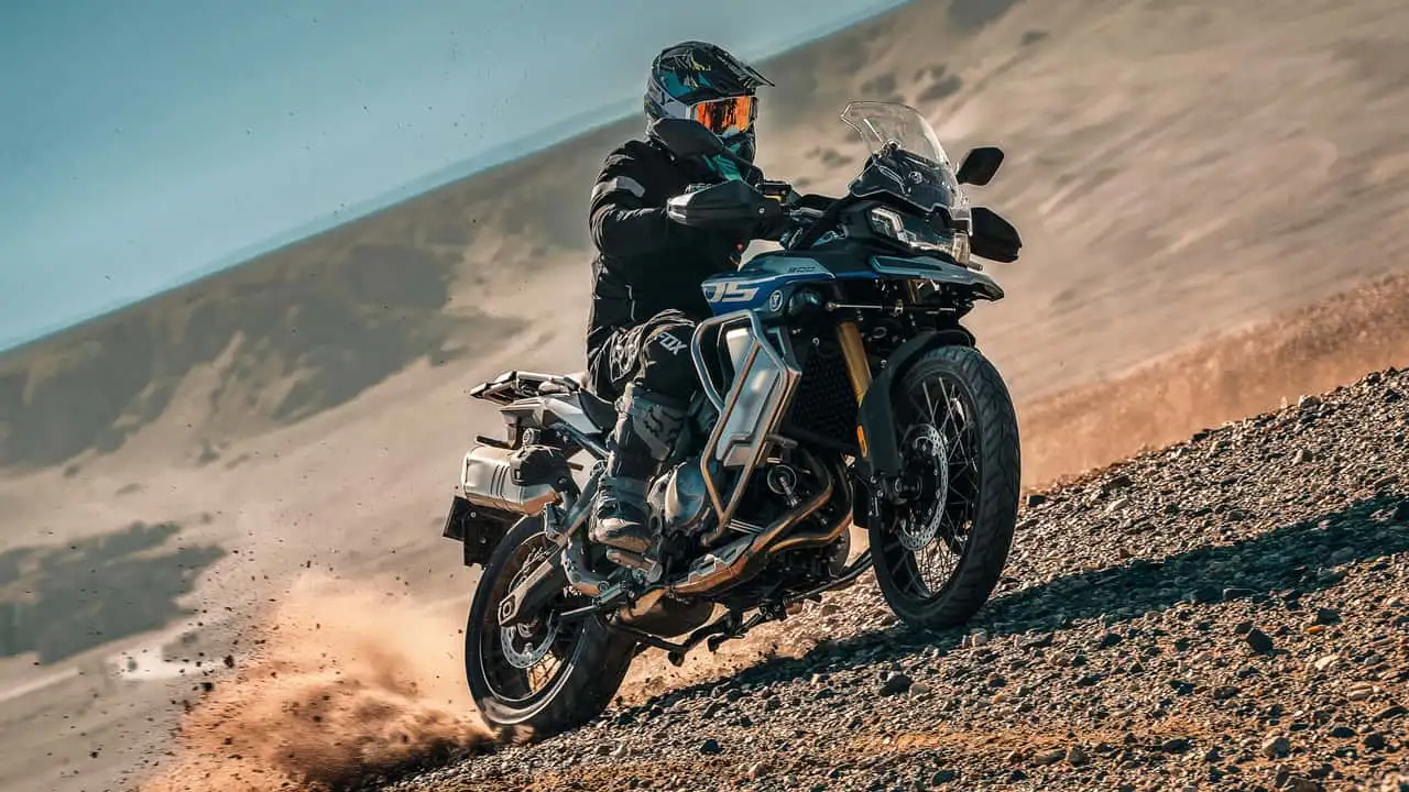 Voge desembarca no Brasil em 2026 com motos premium chinesas
