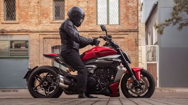 Chega ao Brasil? Ducati XDiavel V4 é lançada na Índia por R$ 204 mil