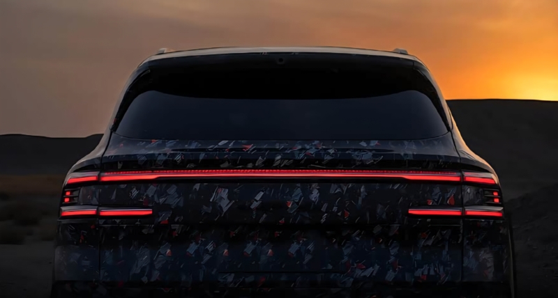 Zeekr anuncia chegada do SUV híbrido 8X para o primeiro semestre de 2026