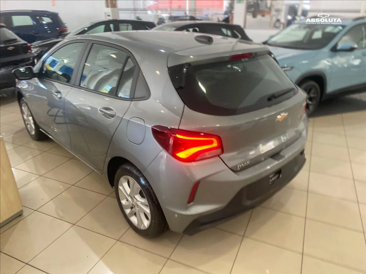 Chevrolet Onix LTZ fica R$ 37 mil mais barato para CNPJ em janeiro 2026