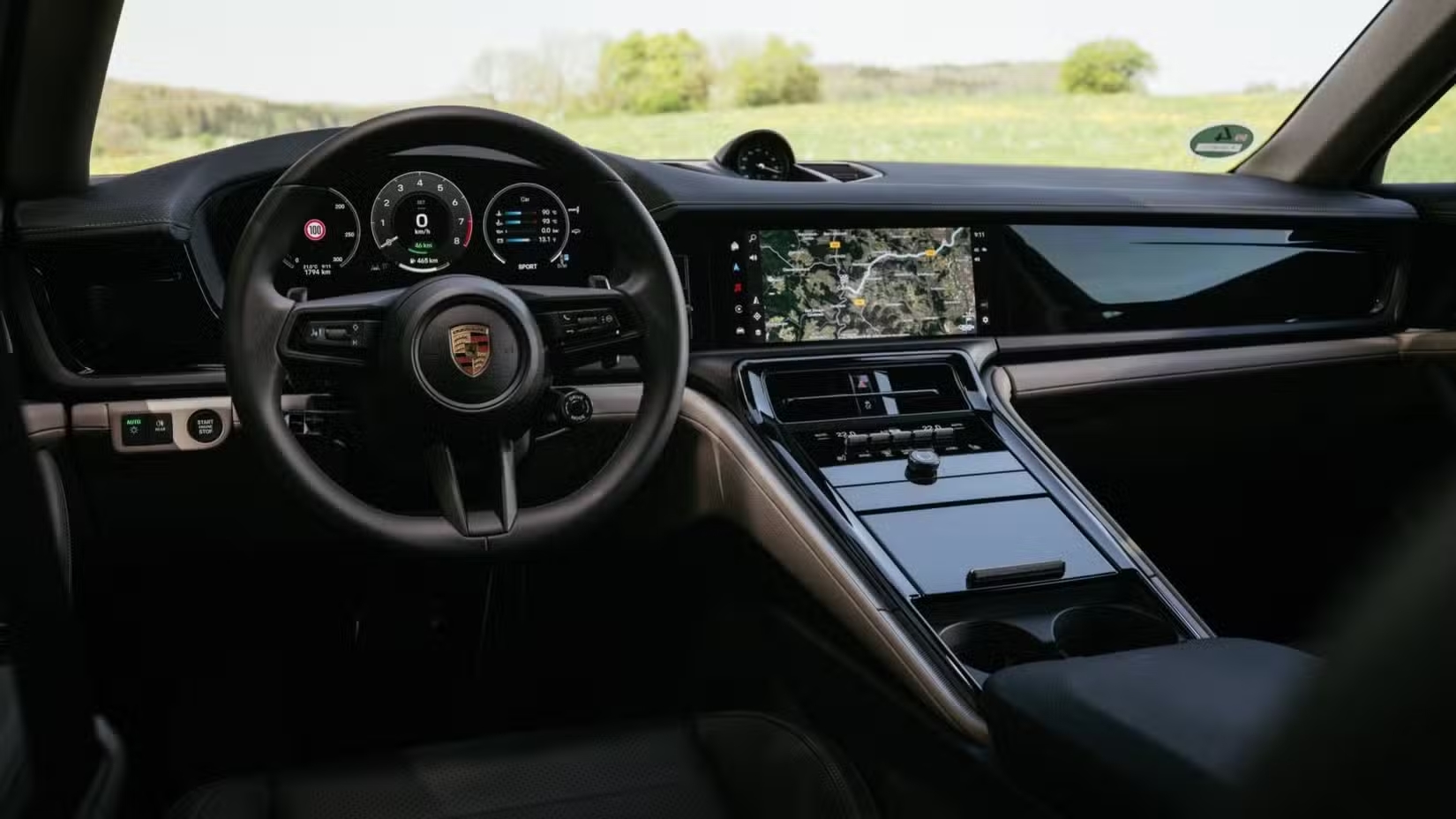 Porsche convoca recall de 173 mil veículos por falha na câmera de ré