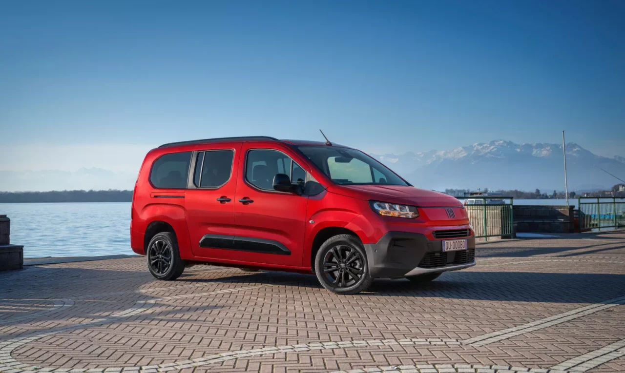 Novo Fiat Qubo L estreia como atualização do clássico Doblo