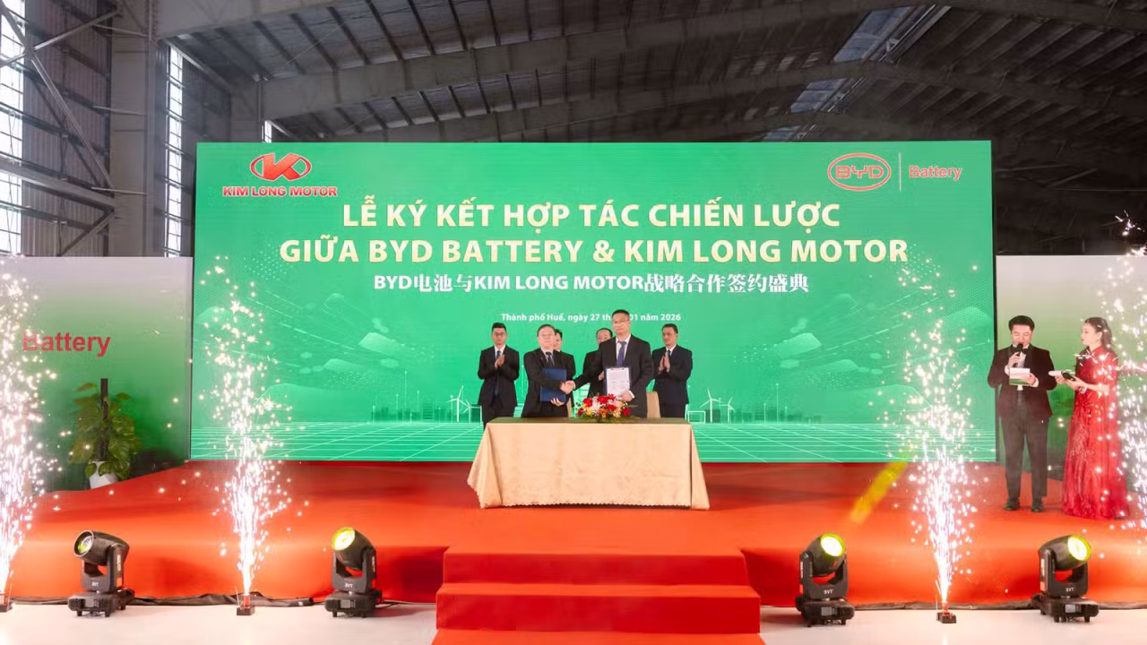 Investimento da BYD no Vietnã mira produção de baterias para carros elétricos