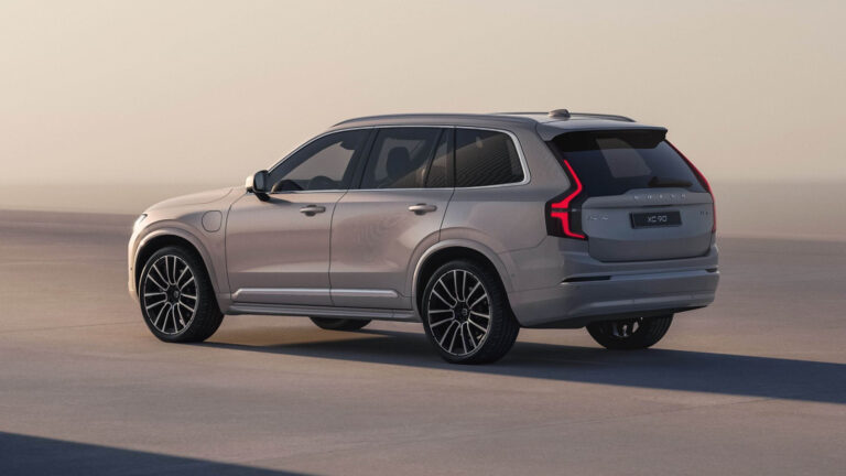 Volvo avalia lançar SUV maior que o XC90, revela CEO