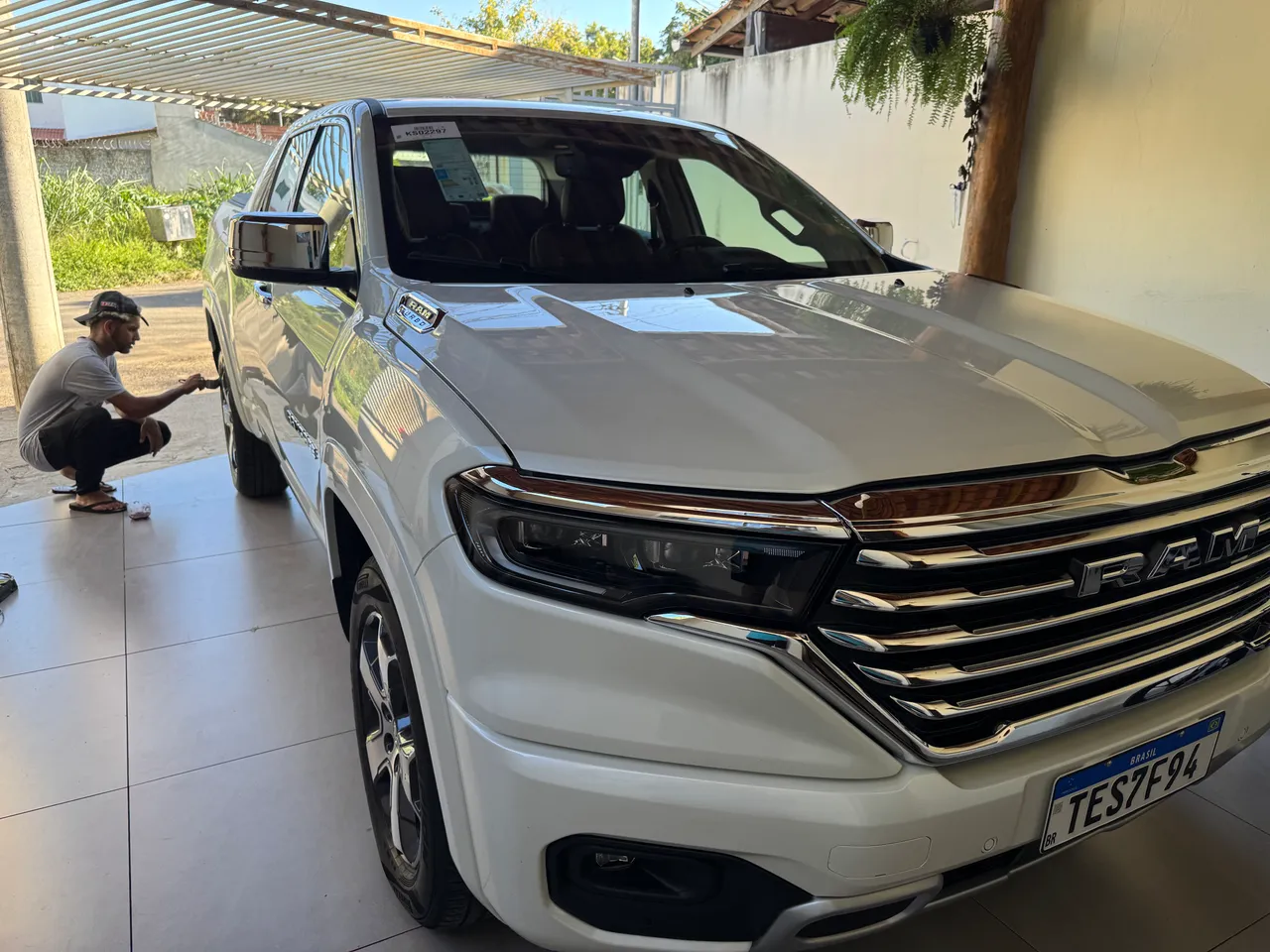 Ram reduz em R$ 29.639 o preço da Rampage Laramie 2026 para CNPJ em janeiro