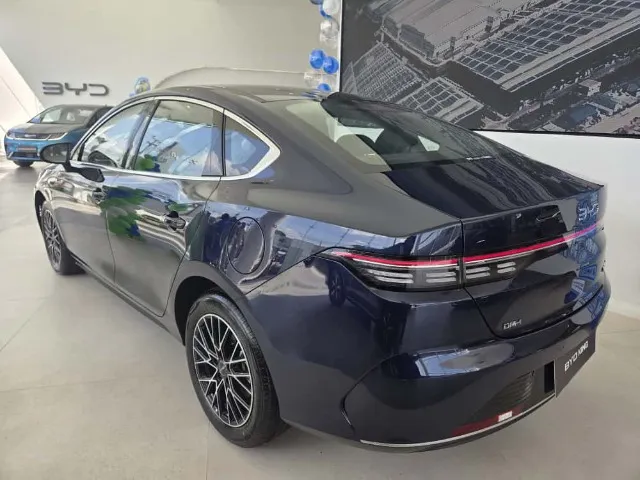 BYD King 2026 tem desconto de R$ 25.498 e sai por preço de Tera