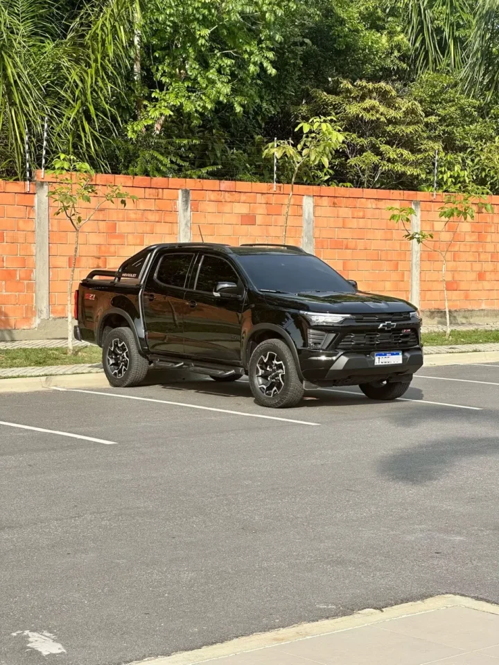 Chevrolet S10 Z71 2026 tem desconto de R$ 48.300 para CNPJ e sai por preço de Rampage