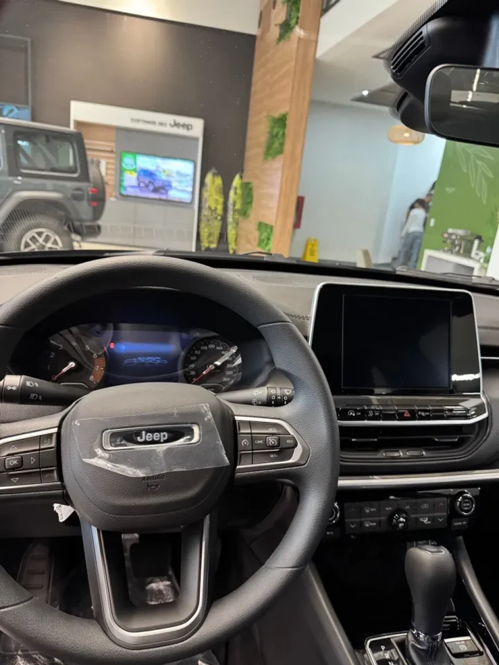 Jeep libera Compass Sport em janeiro de 2026 com descontão de R$ 35.100 para PcD