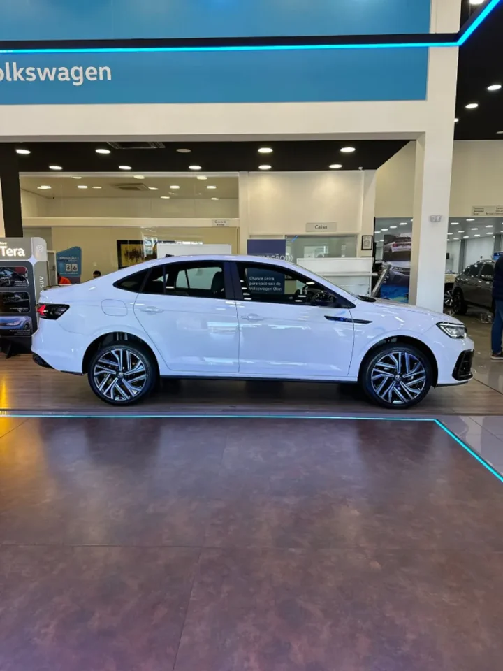 Volkswagen Virtus fica até R$ 35.494 mais barato para PcD em janeiro 2026