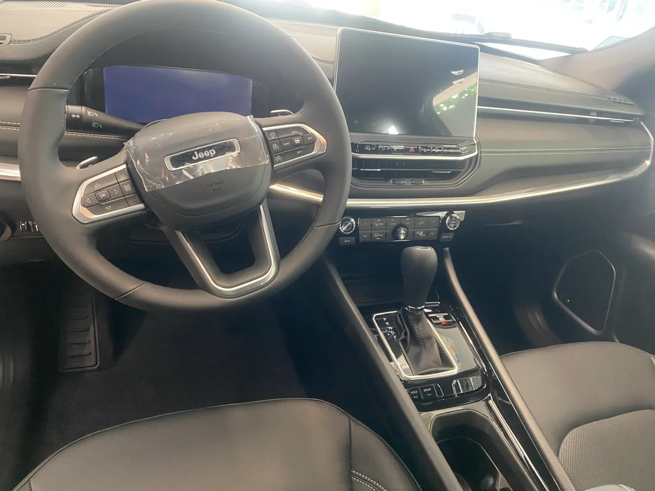 Jeep libera Compass Serie S T270 em janeiro de 2026 com descontão de R$ 18.392 para CNPJ