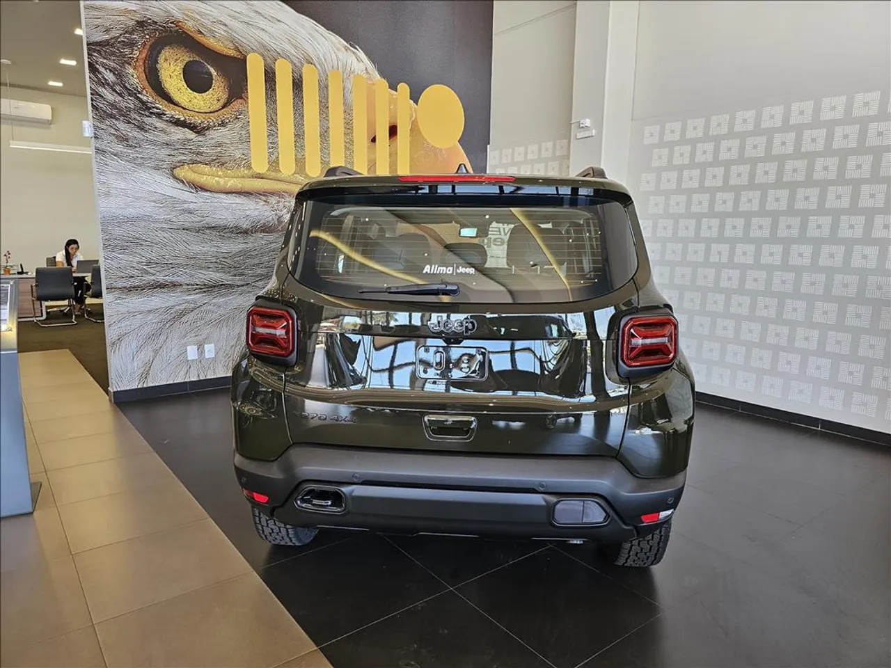 Jeep Renegade 2026 tem redução de até R$ 30.245 para PcD em janeiro