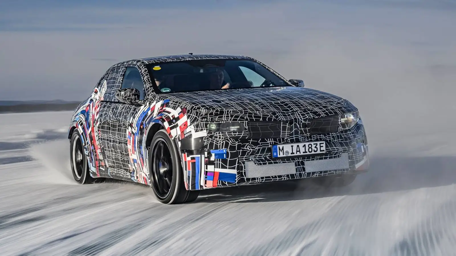 BMW confirma M3 elétrico com quatro motores e simulação de câmbio