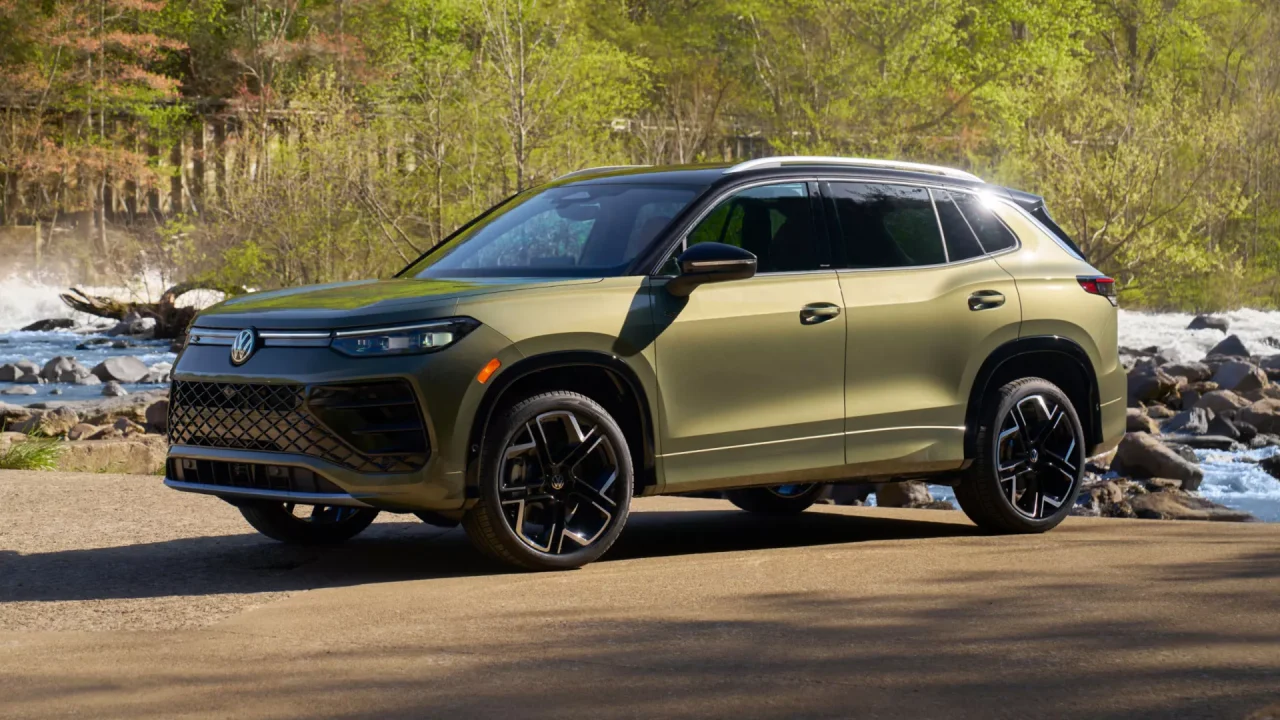 Volkswagen e Porsche convocam recall nos EUA por falha em câmera de ré em 500 mil carros
