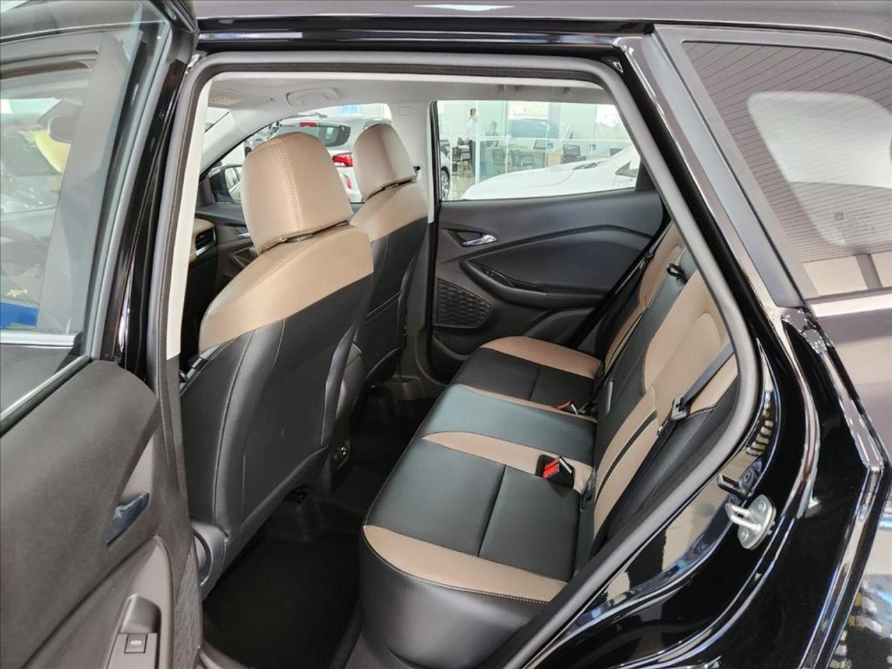 Chevrolet Tracker LTZ 2026 sai por menos que Fiat Pulse em oferta especial