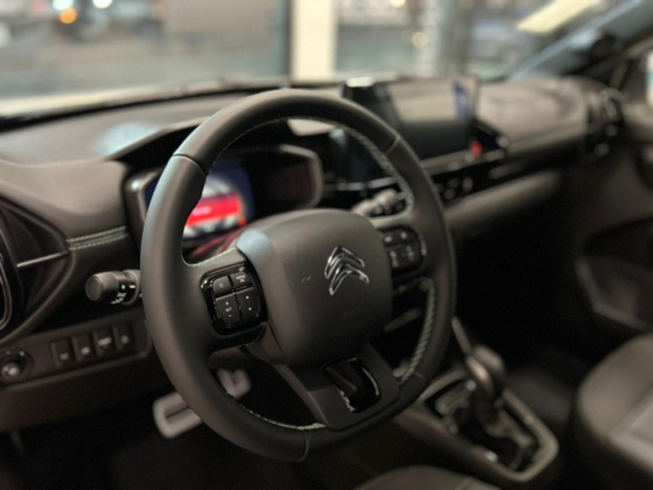Citroën Basalt Dark Edition 2026 sai por menos que Onix em oferta especial
