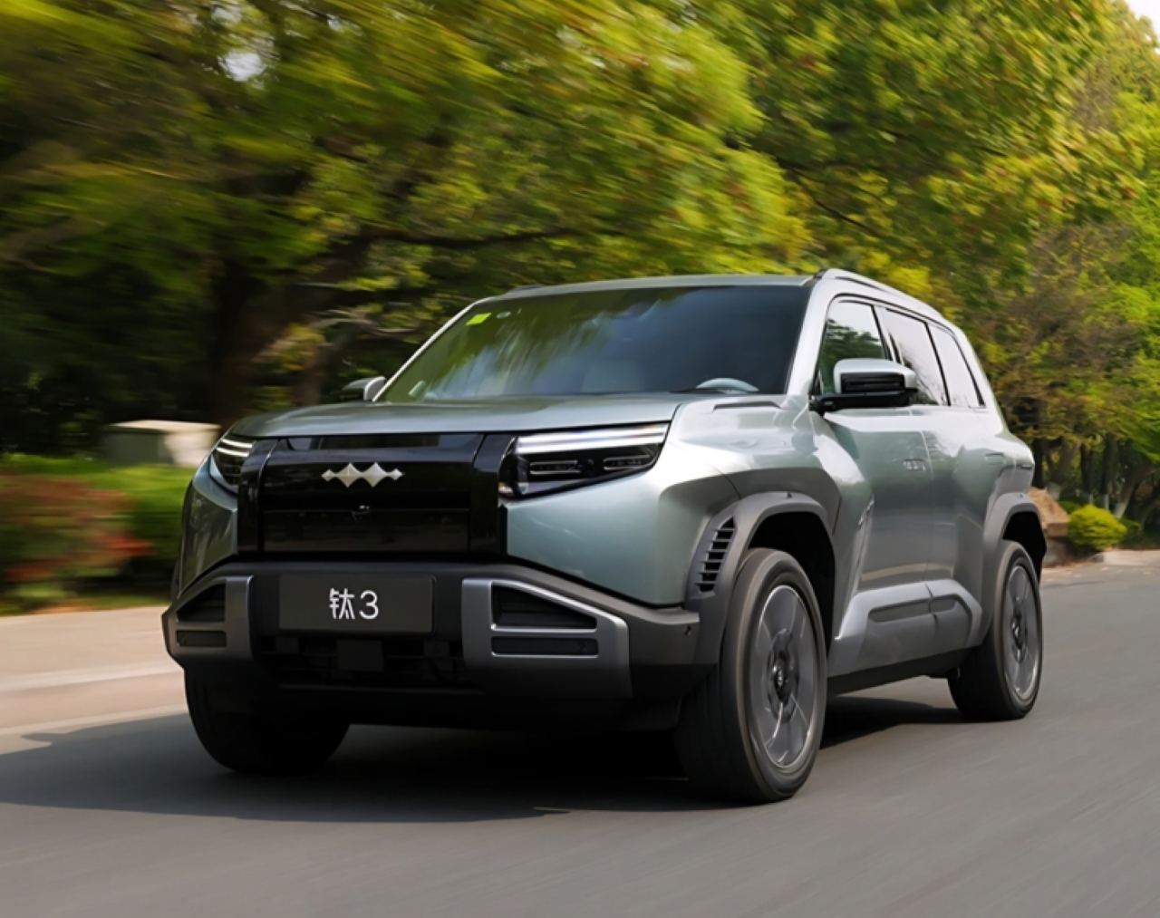 BYD lança Fang Cheng Bao Tai 3 EV com até 107 cv a mais e LiDAR avançado