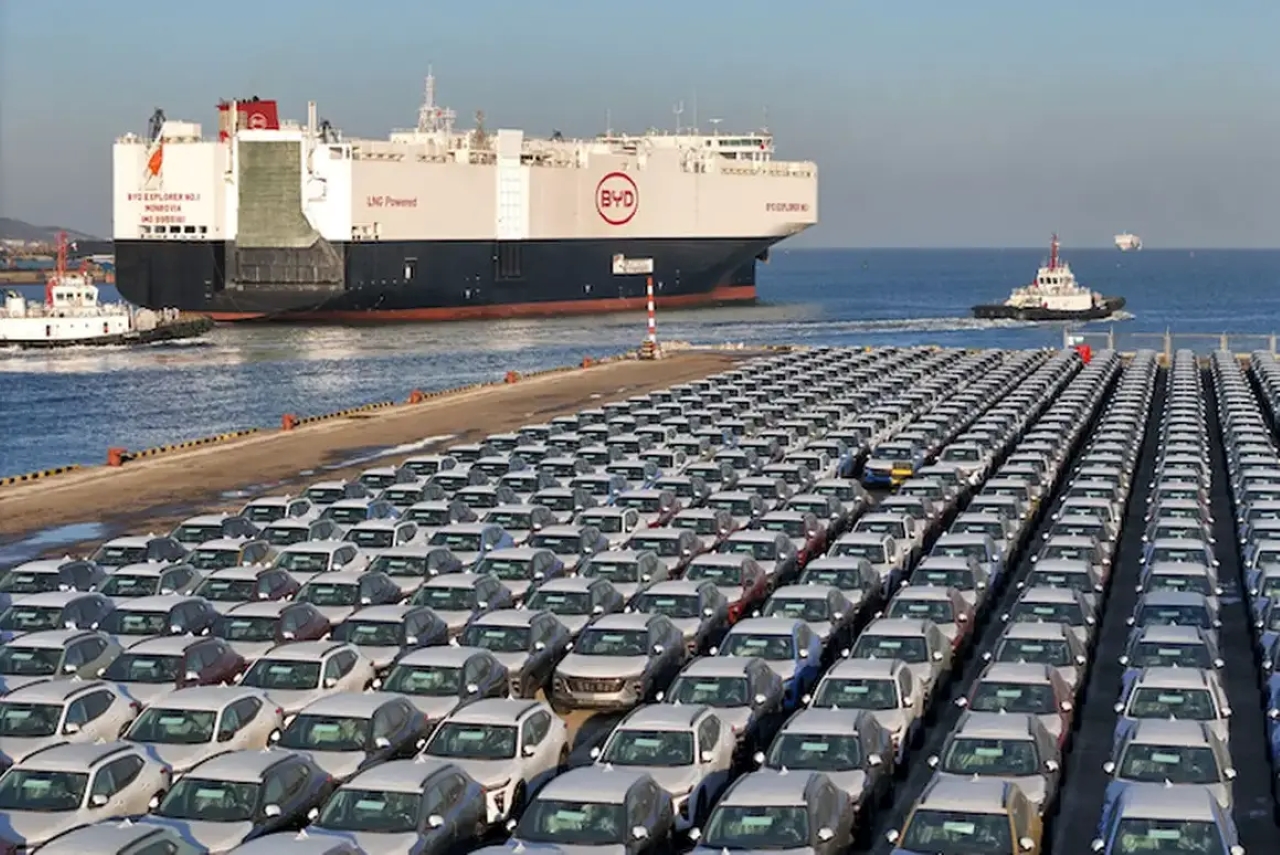 Indústria automotiva perde US$ 70 bilhões enquanto reduz aposta em veículos elétricos