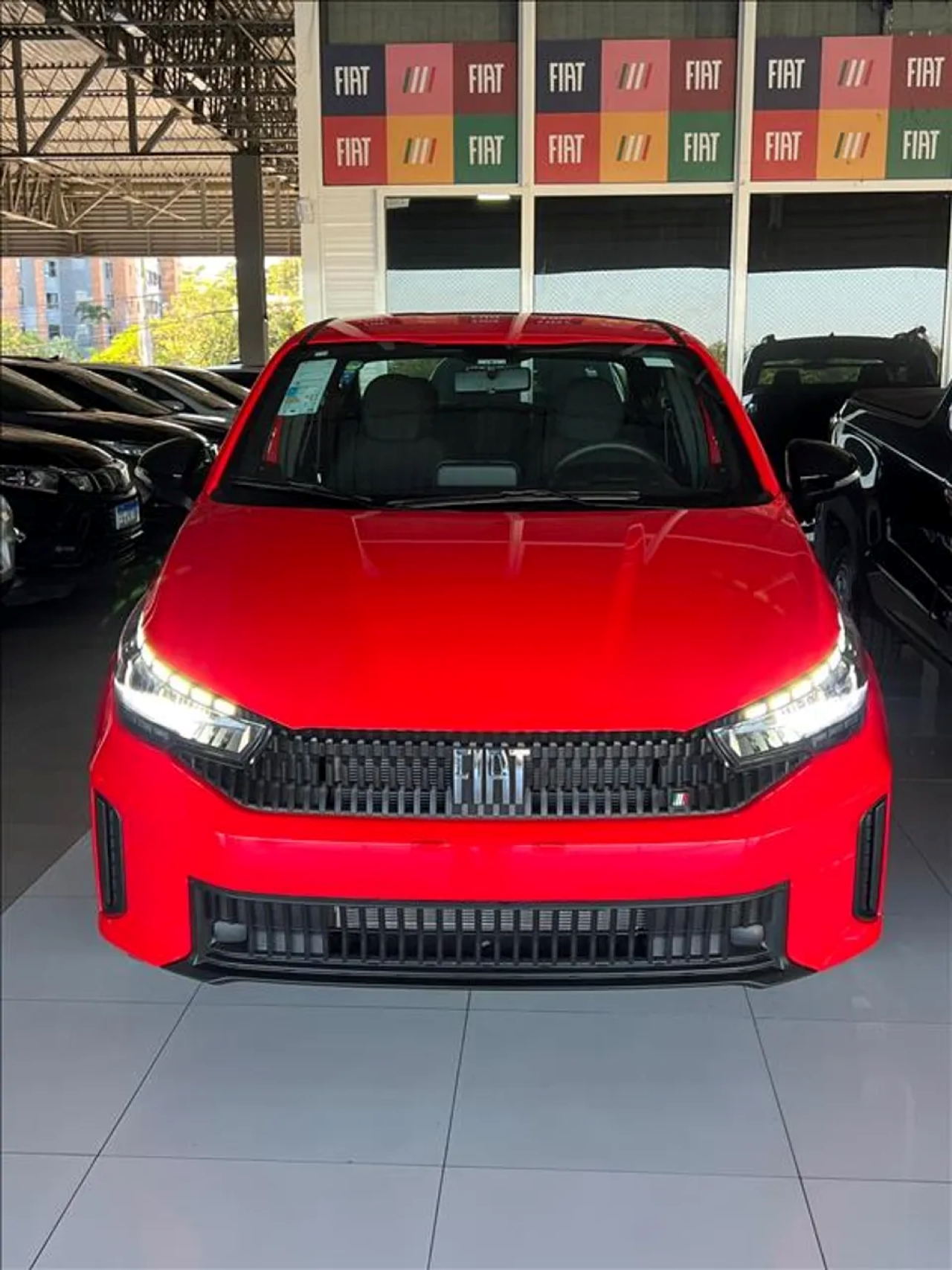 Fiat oferece R$ 28.200,00 de desconto no Cronos Drive 1.3 CVT para CNPJ em março