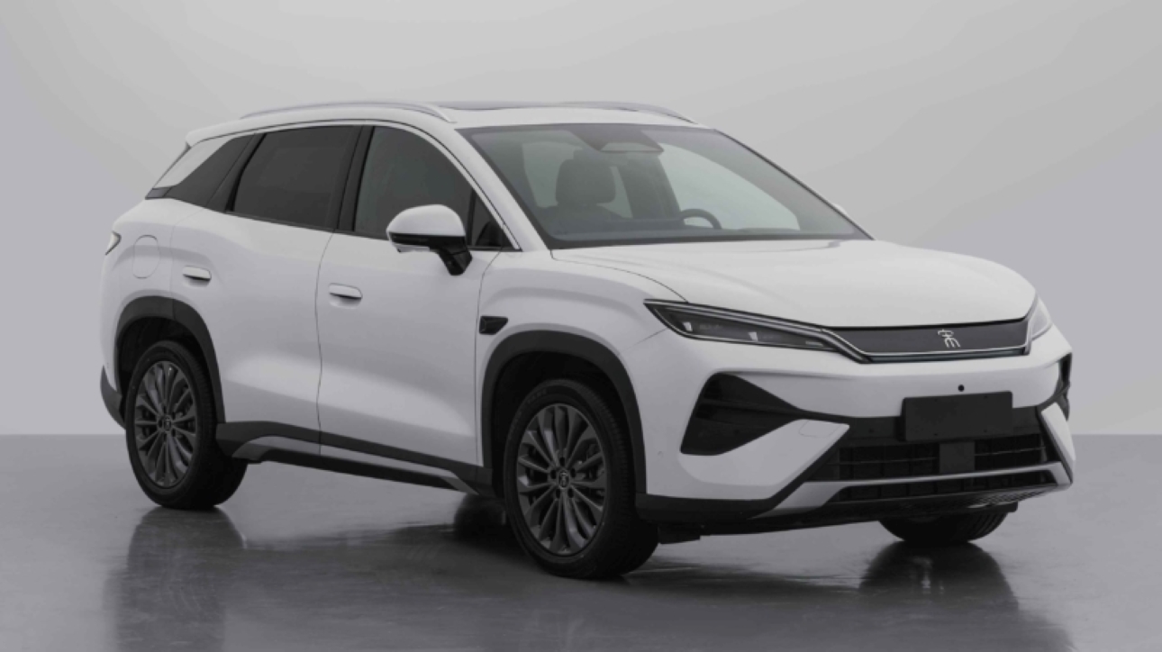 BYD Song Ultra EV dispara na China e soma 61 mil vendas em apenas um mês