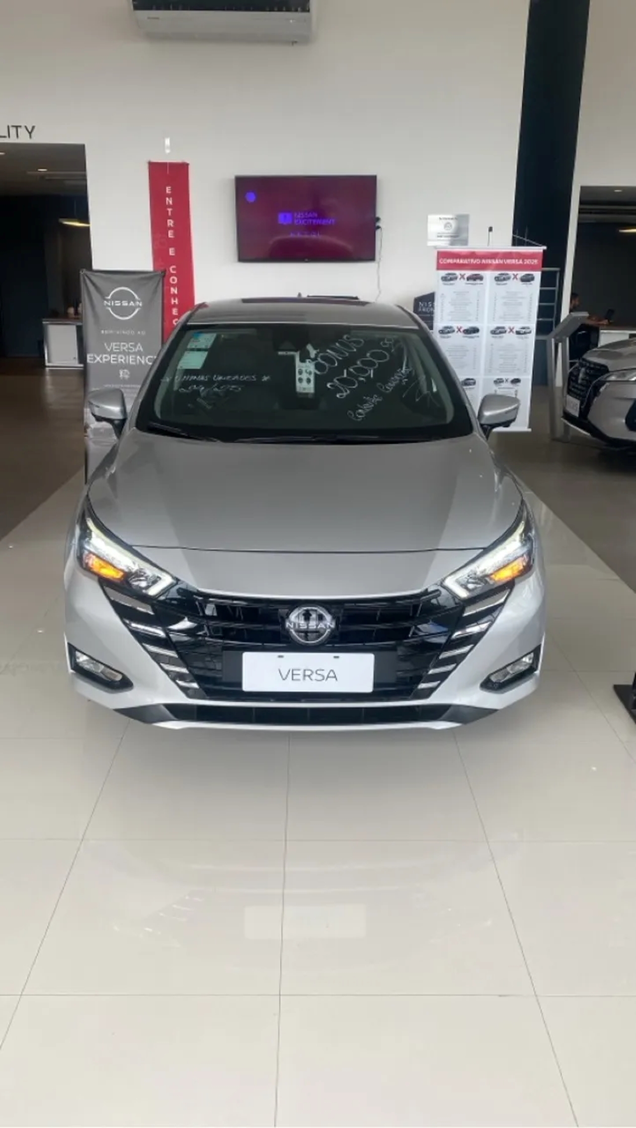 Nissan Versa 2026 fica mais em conta que o Polo em oferta PcD com até R$ 28 mil de desconto
