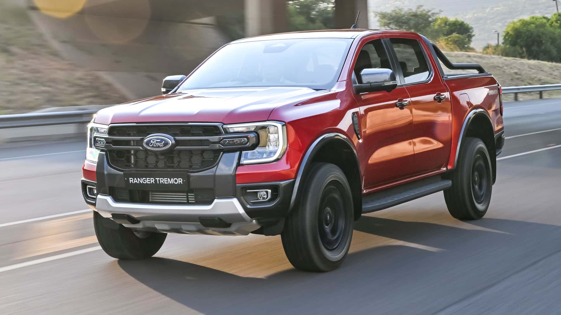 Ford confirma Ranger Tremor no Brasil com potência próxima de 300 cv