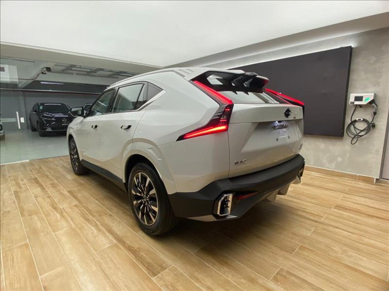 GAC oferece o SUV GS4 Elite por assinatura no Brasil, com planos a partir de R$ 4.990 mensais, incluindo manutenção e assistência.