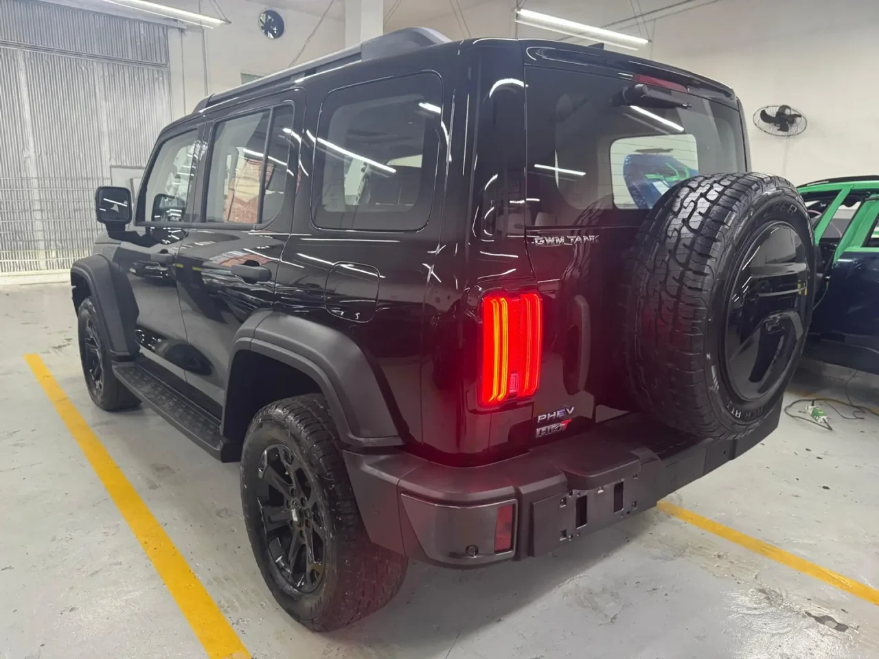 GWM Tank 300 2026 tem descontão de R$ 33.900 para CNPJ em janeiro