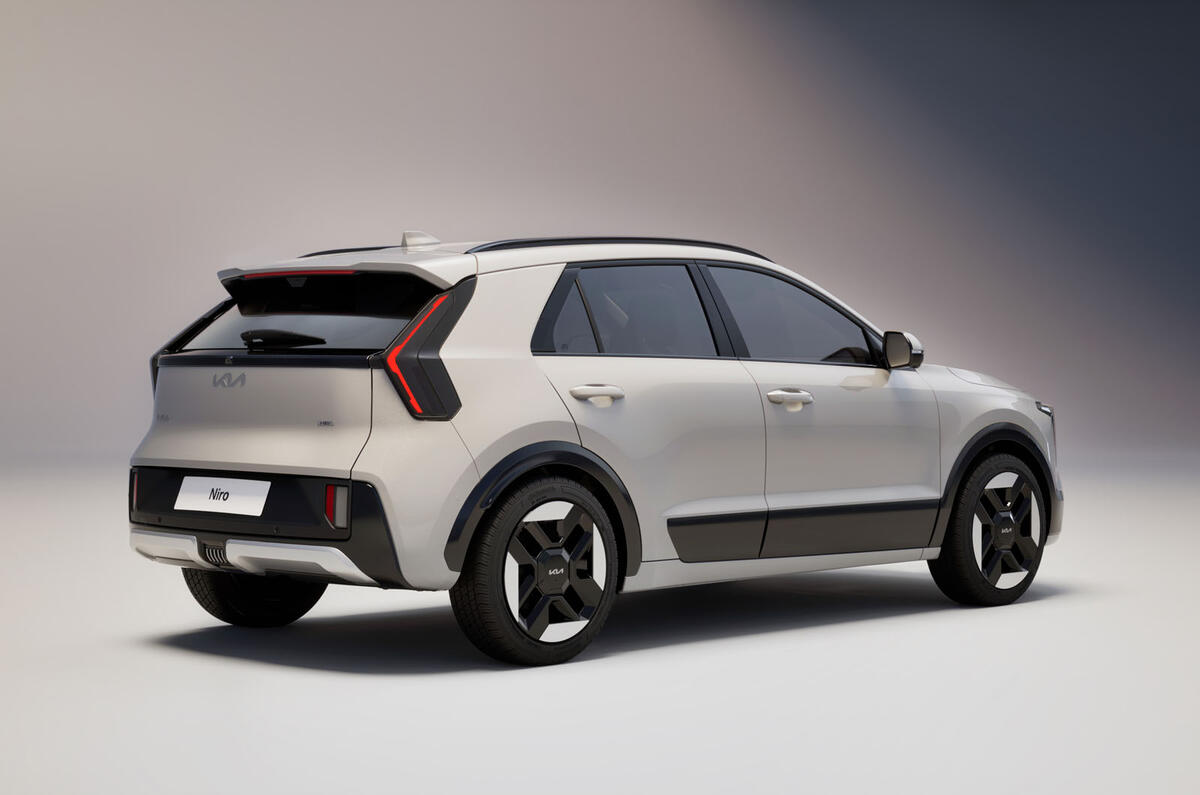 Kia Niro é renovado na Coreia do Sul com novo visual e interior atualizado