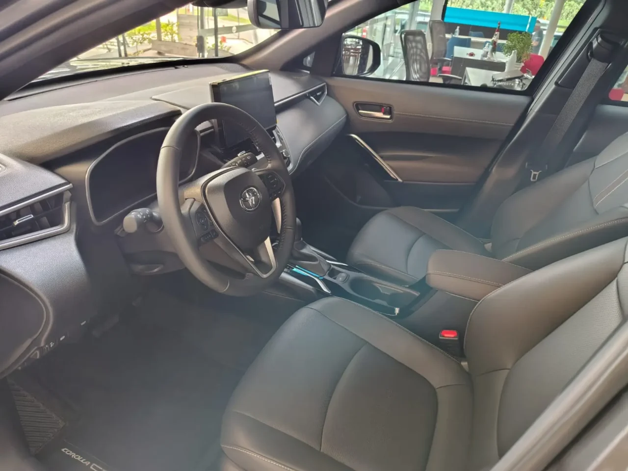 Toyota Corolla Cross 2026 sai por menos que Honda WR-V em oferta especial para PcD