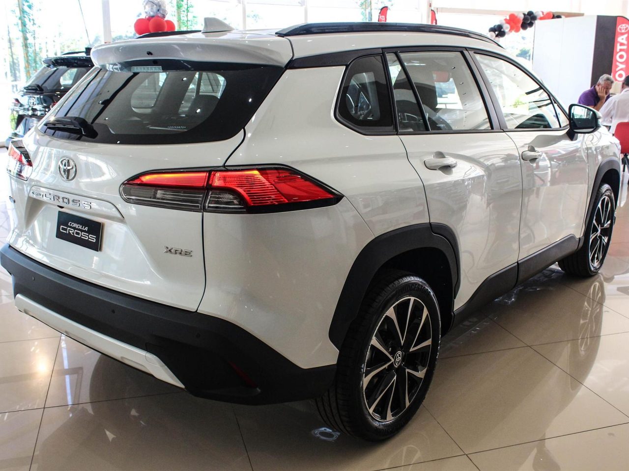 Toyota reduz em R$ 14.747 o preço do Corolla Cross XRE 2026 para PcD em janeiro