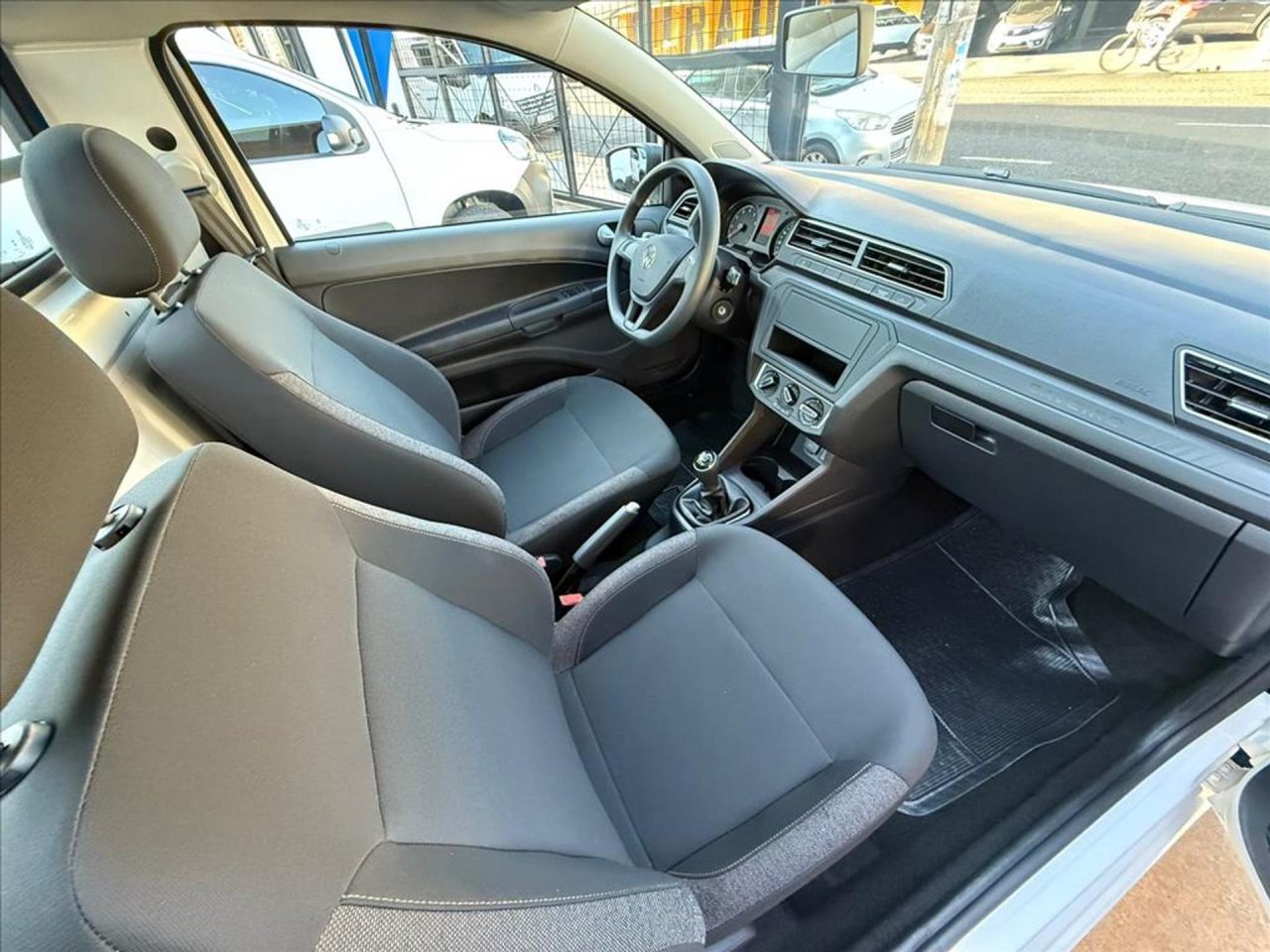 Volkswagen Saveiro Robust 2026 tem redução de até R$ 26.038 para CNPJ e sai mais em conta que Argo