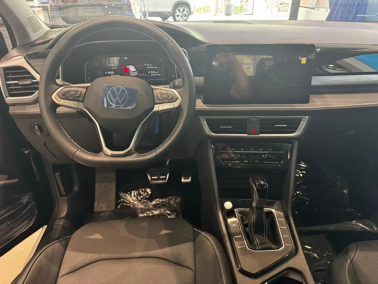 Pré-venda do novo Volkswagen Taos esgota 1.900 unidades em apenas quatro horas