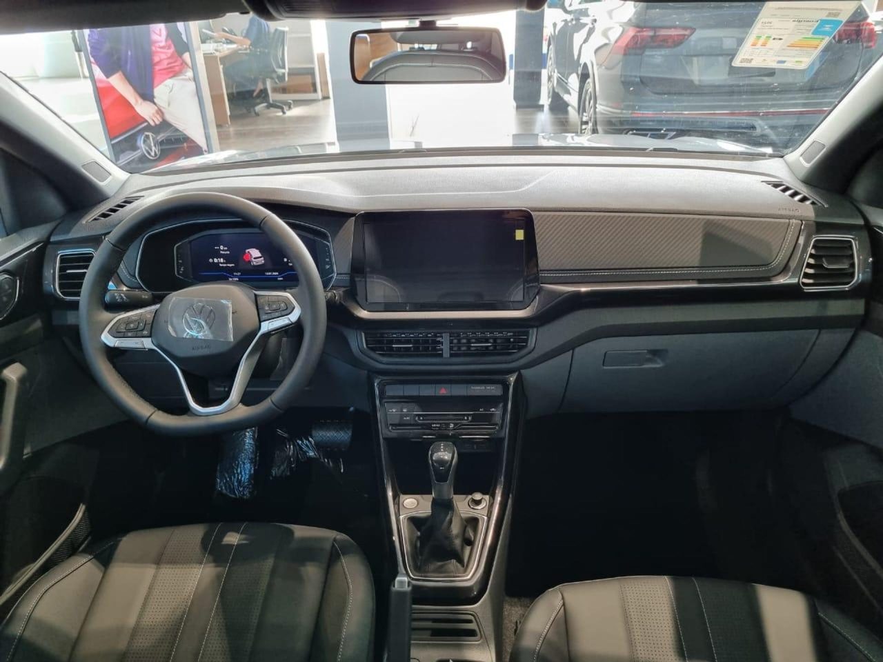 Volkswagen T-Cross Comfortline 2026 tem desconto de R$ 34.140 para PcD