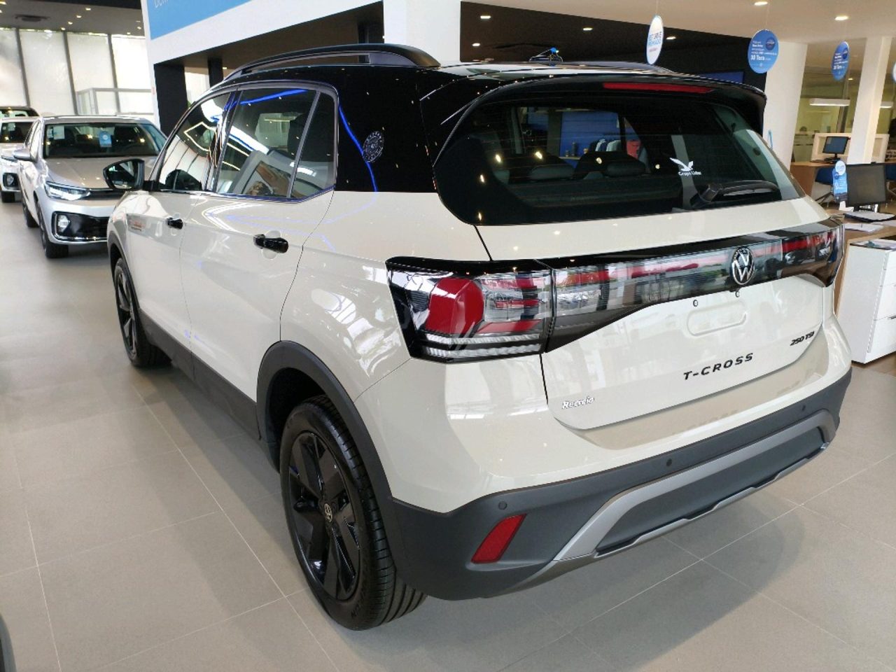 Volkswagen T-Cross 2026 tem abatimento de até R$ 17.219 para CNPJ em janeiro