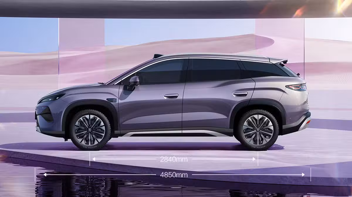 Novo BYD Song Ultra chega com autonomia de 710 km na China