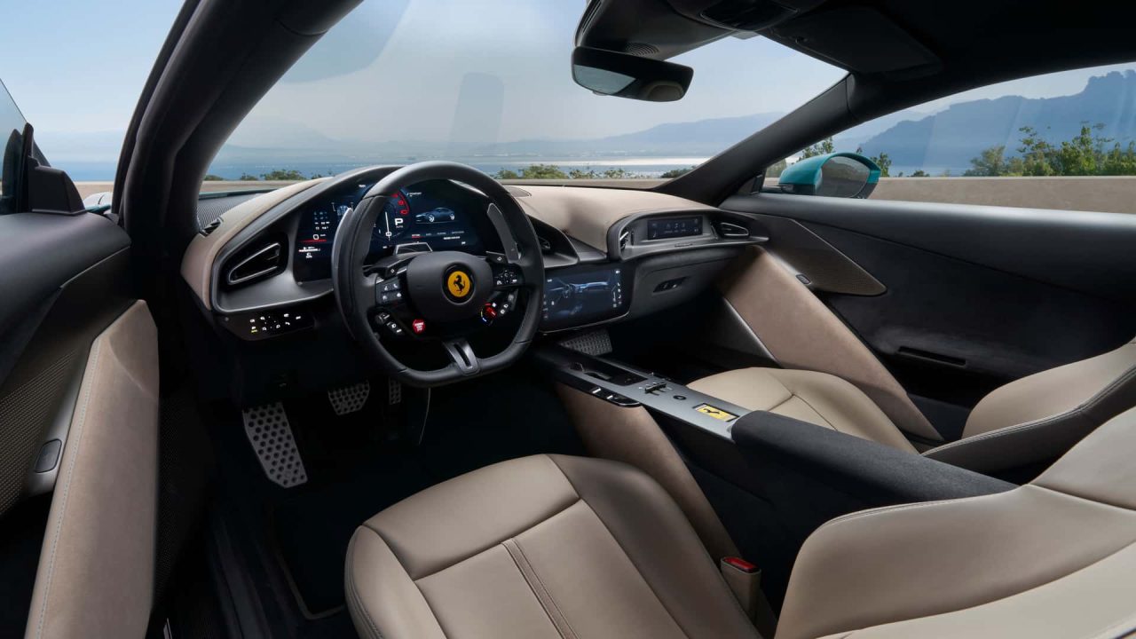 Novo Ferrari V8 Spider pode ser revelado já em março