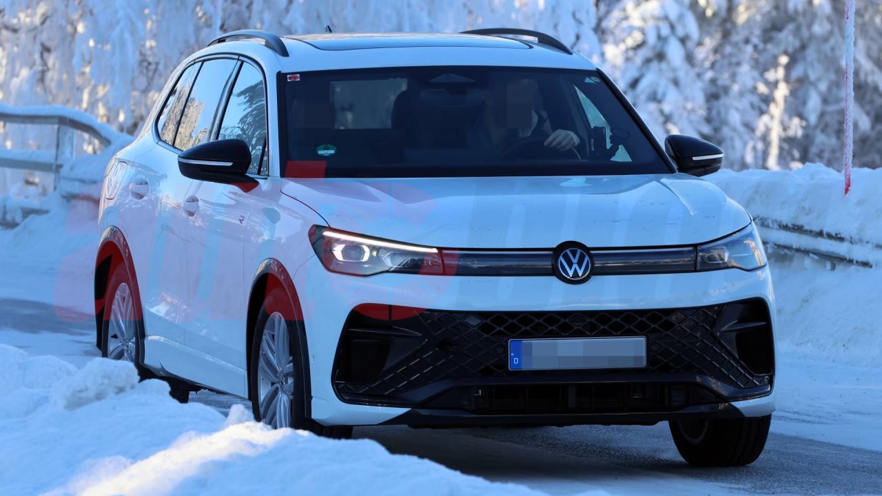 Volkswagen Tiguan R ganha visual mais agressivo e supera os 300 cv
