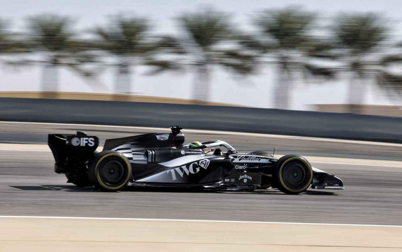 Cadillac revela pintura oficial para a temporada 2026 da Fórmula 1