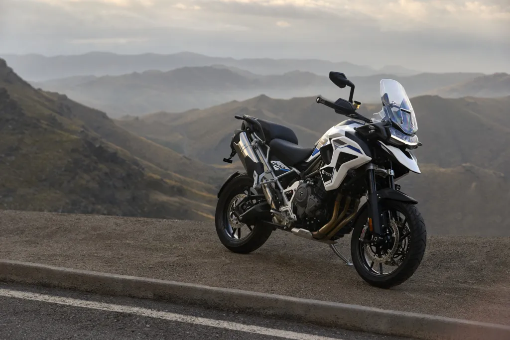 Triumph confirma chegada das Tiger 1200 Alpine e Desert Edition ao Brasil