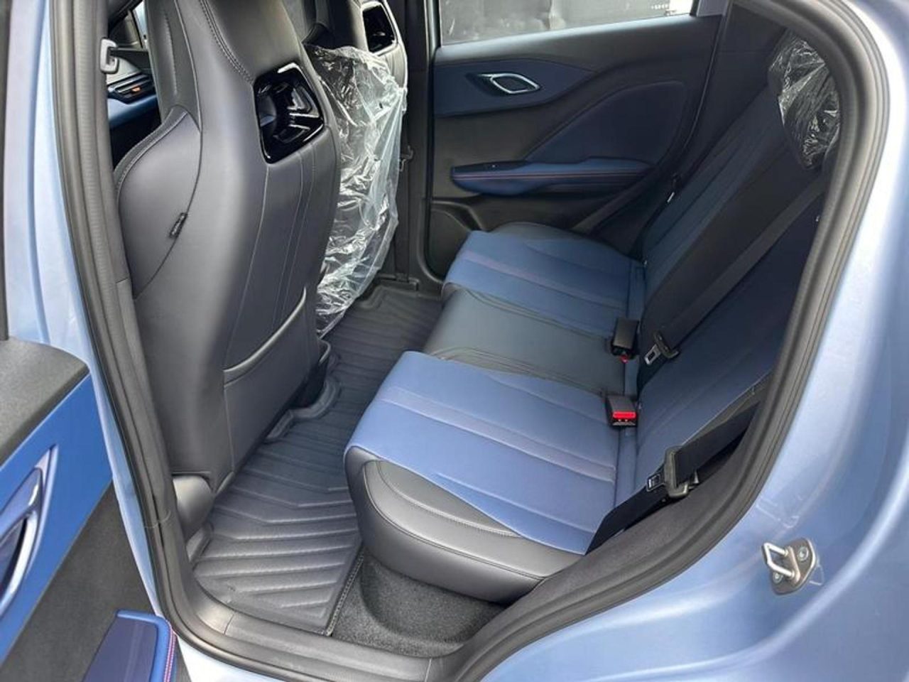 BYD Dolphin Mini acelera nas vendas, deixa Onix para trás e encosta no Tera