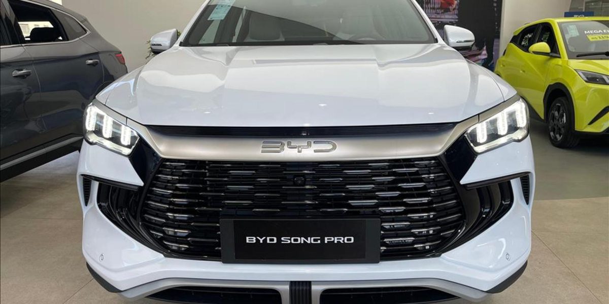 BYD corta R$ 29.999,00 do Song Pro 2026 em oferta para CNPJ