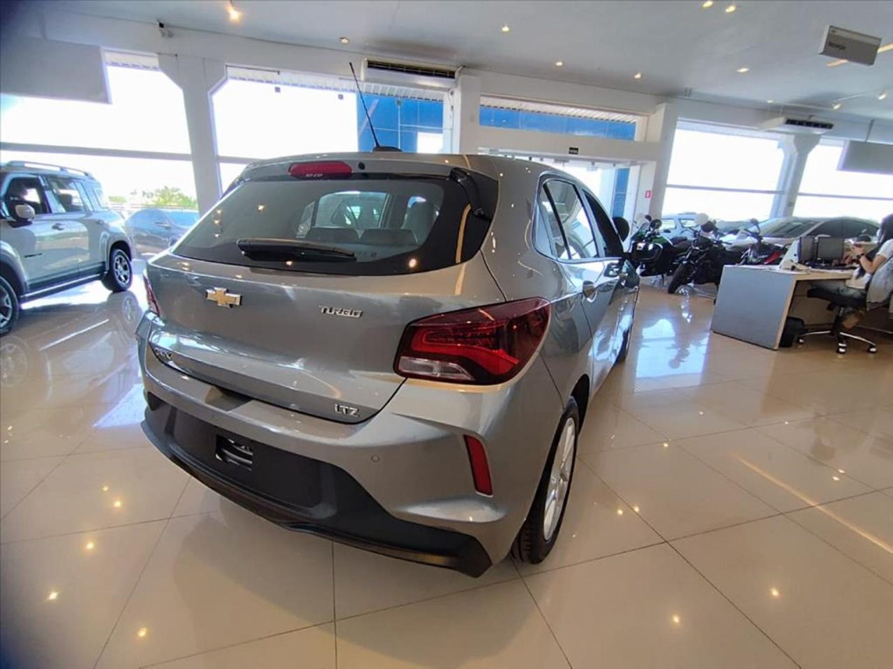Chevrolet corta R$ 21.834,00 do Onix Premier 2026 em oferta para CNPJ