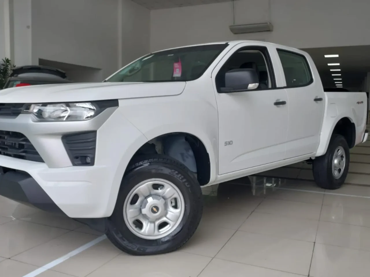Chevrolet corta R$ 27.000,00 da S10 WT MT 2026 em oferta para CNPJ