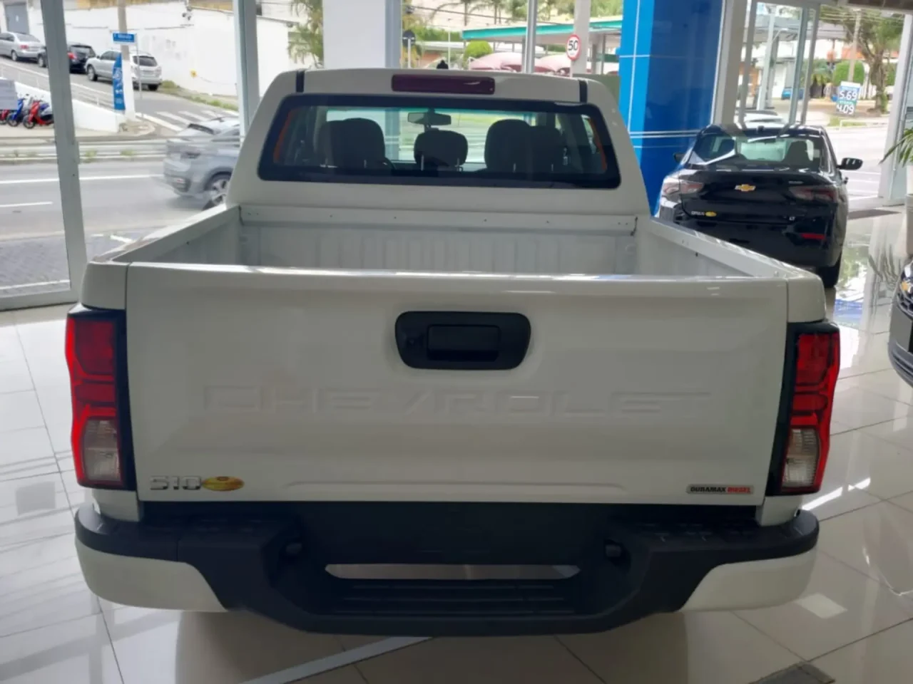 Chevrolet corta R$ 27.000,00 da S10 WT MT 2026 em oferta para CNPJ
