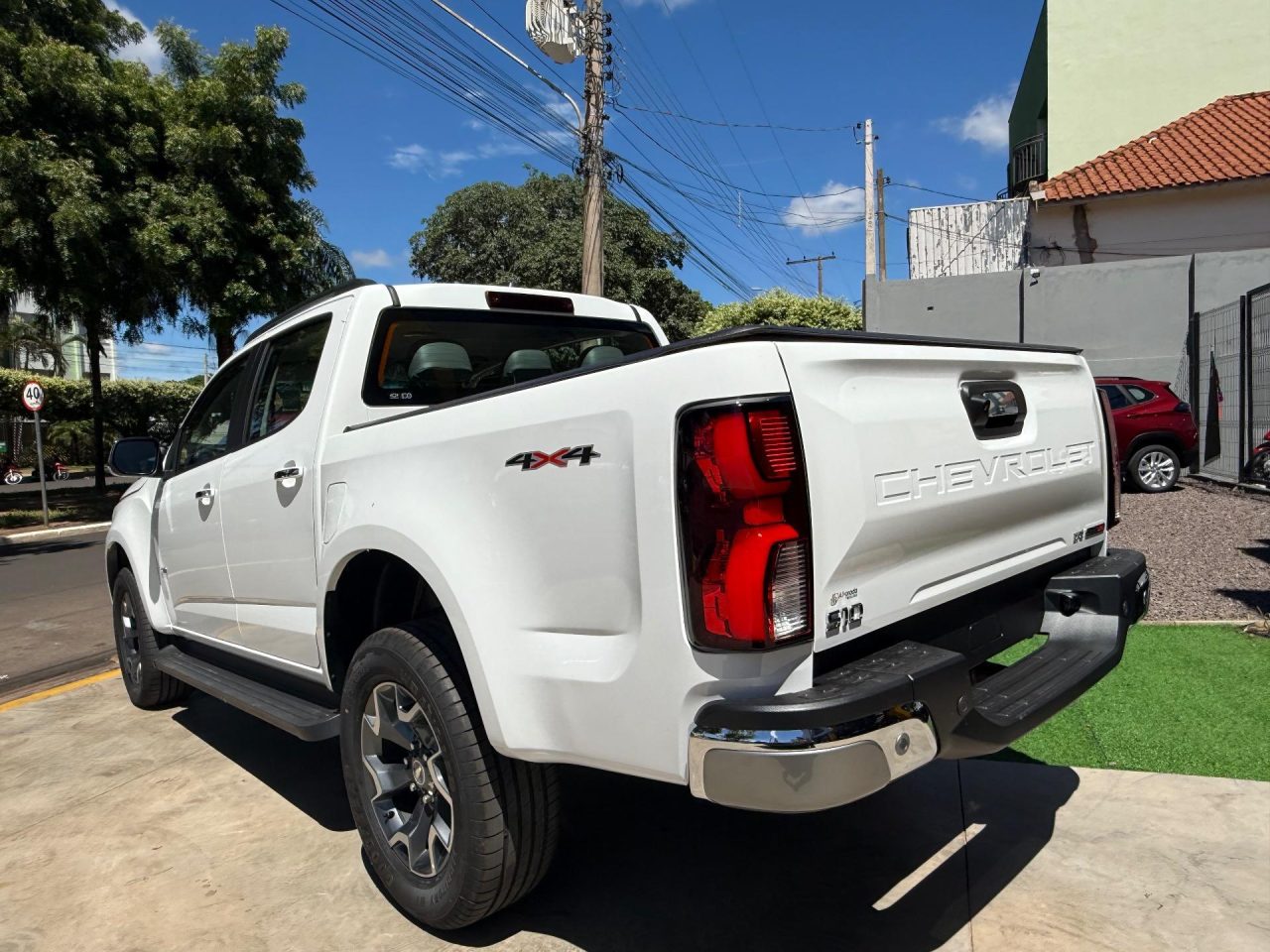 Chevrolet reduz em R$ 57.600 o preço da S10 WT AT 2026 para CNPJ em fevereiro